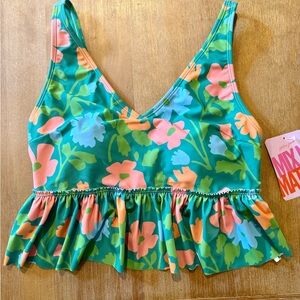 NWT Kortni Jeane Ruffle V-Neck Swim Top
